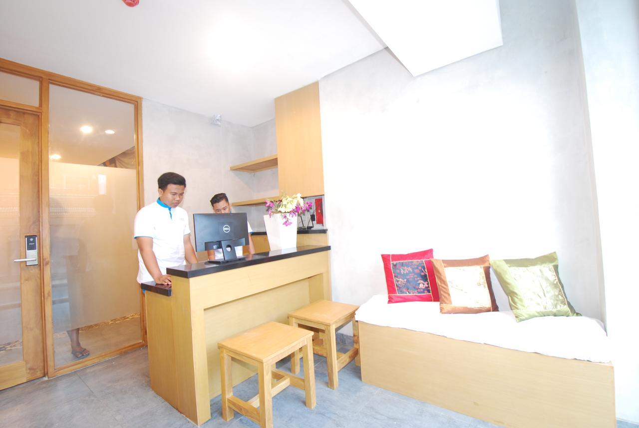 Dbeds Kuta Beach Exterior photo